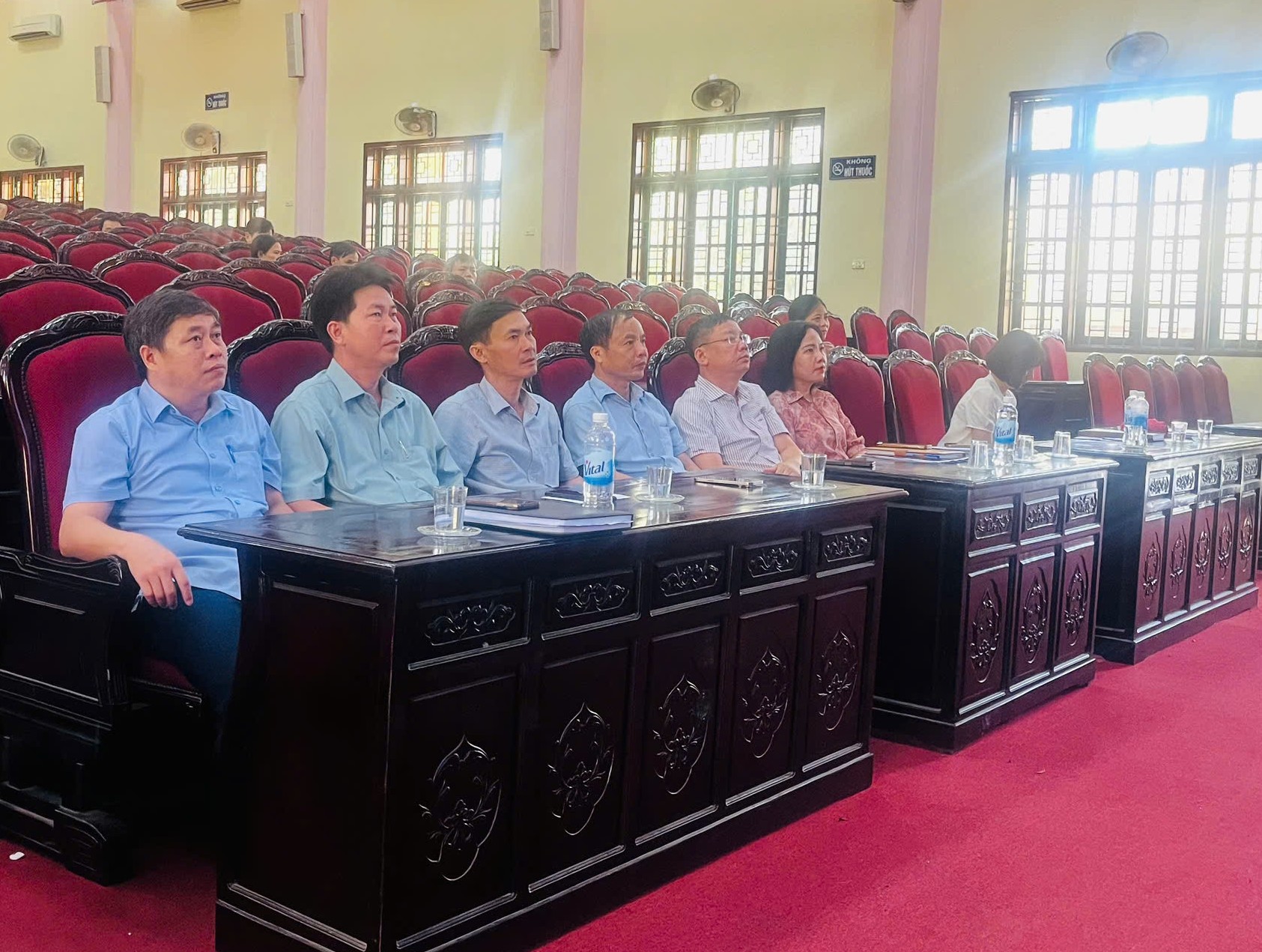 Hội nghị toàn quốc nghiên cứu, học tập, quán triệt và triển khai thực hiện một số Nghị quyết, Chỉ thị của Bộ Chính trị