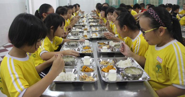Nghiên cứu giải pháp đồng bộ bảo đảm an toàn thực phẩm học đường