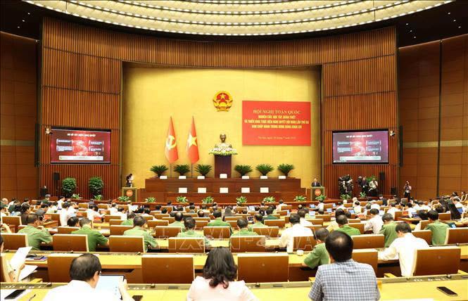 Xã Kiến Xương tham dự Hội nghị toàn quốc nghiên cứu, học tập, quán triệt và triển khai thực hiện Nghị quyết Hội nghị lần thứ ba Ban Chấp hành Trung ương Đảng khóa XIV