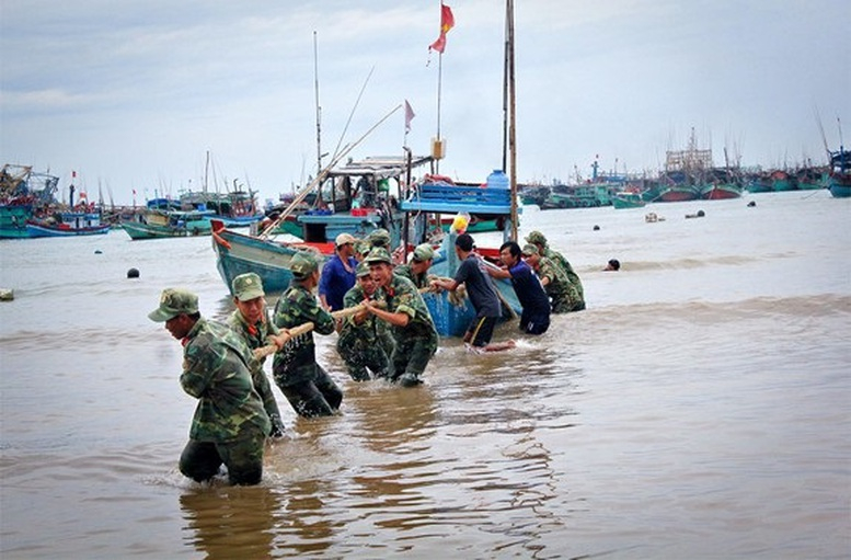 Ứng phó bão số 11: Triển khai đồng bộ các biện pháp ứng phó hình thái thiên tai kép (bão chồng bão, lũ chồng lũ)