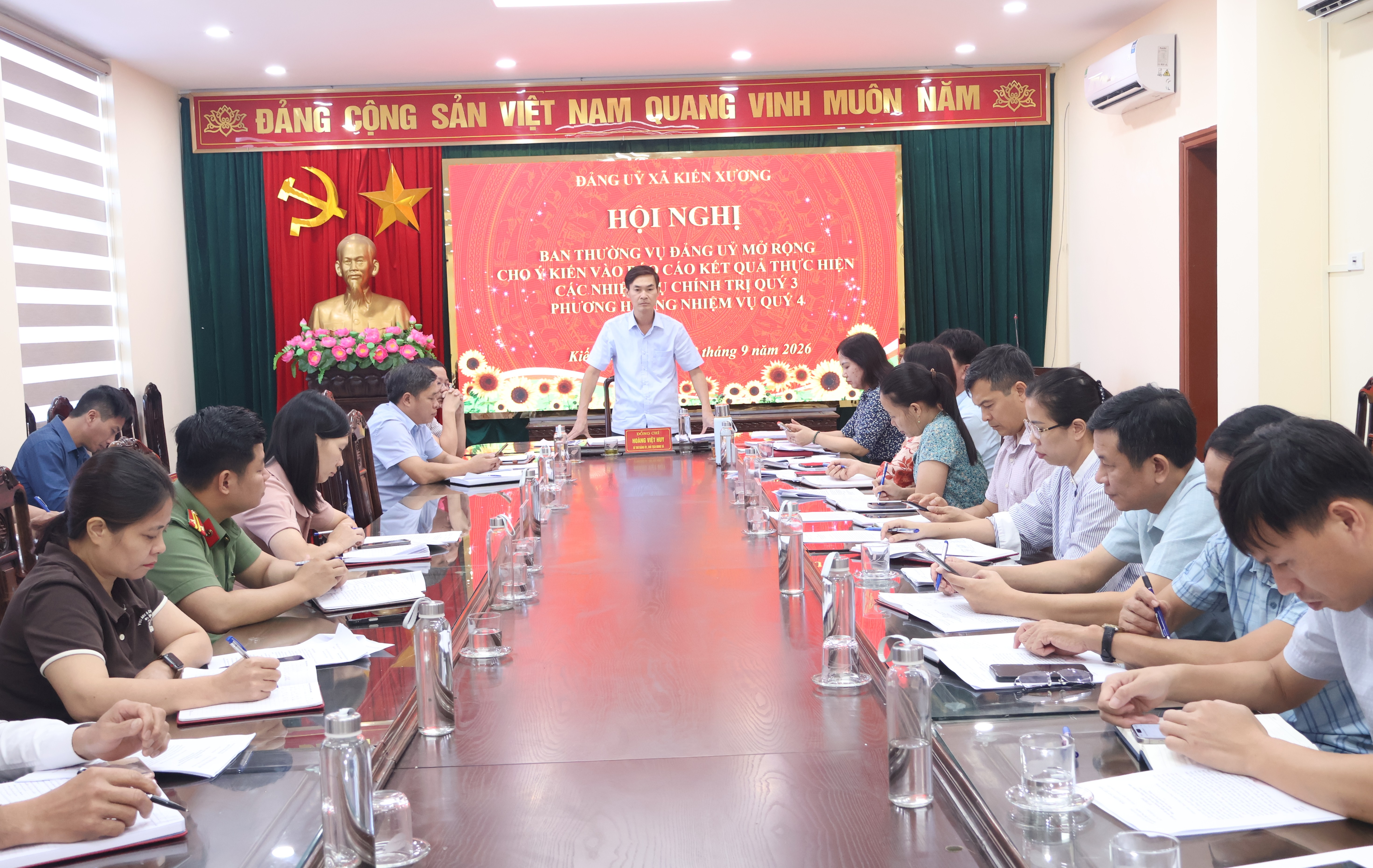 Hội nghị Ban Thường vụ Đảng ủy mở rộng cho ý kiến vào báo cáo kết quả thực hiện nhiệm vụ chính trị quý III, phương hướng, nhiệm vụ quý IV năm 2026