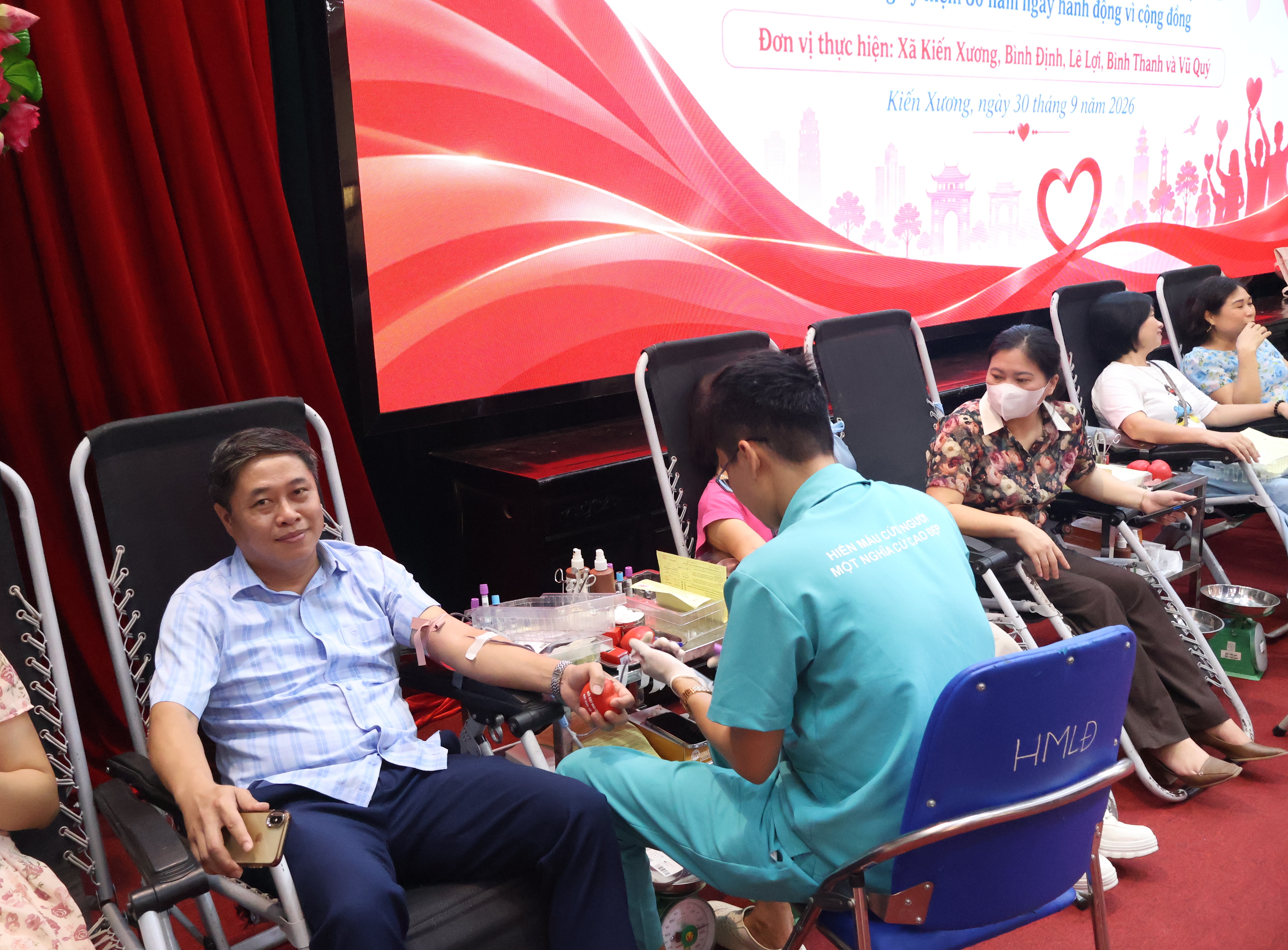 Thu nhận gần 480 đơn vị máu trong Ngày hội hiến máu tình nguyện “Giọt hồng vì cộng đồng” lần thứ II