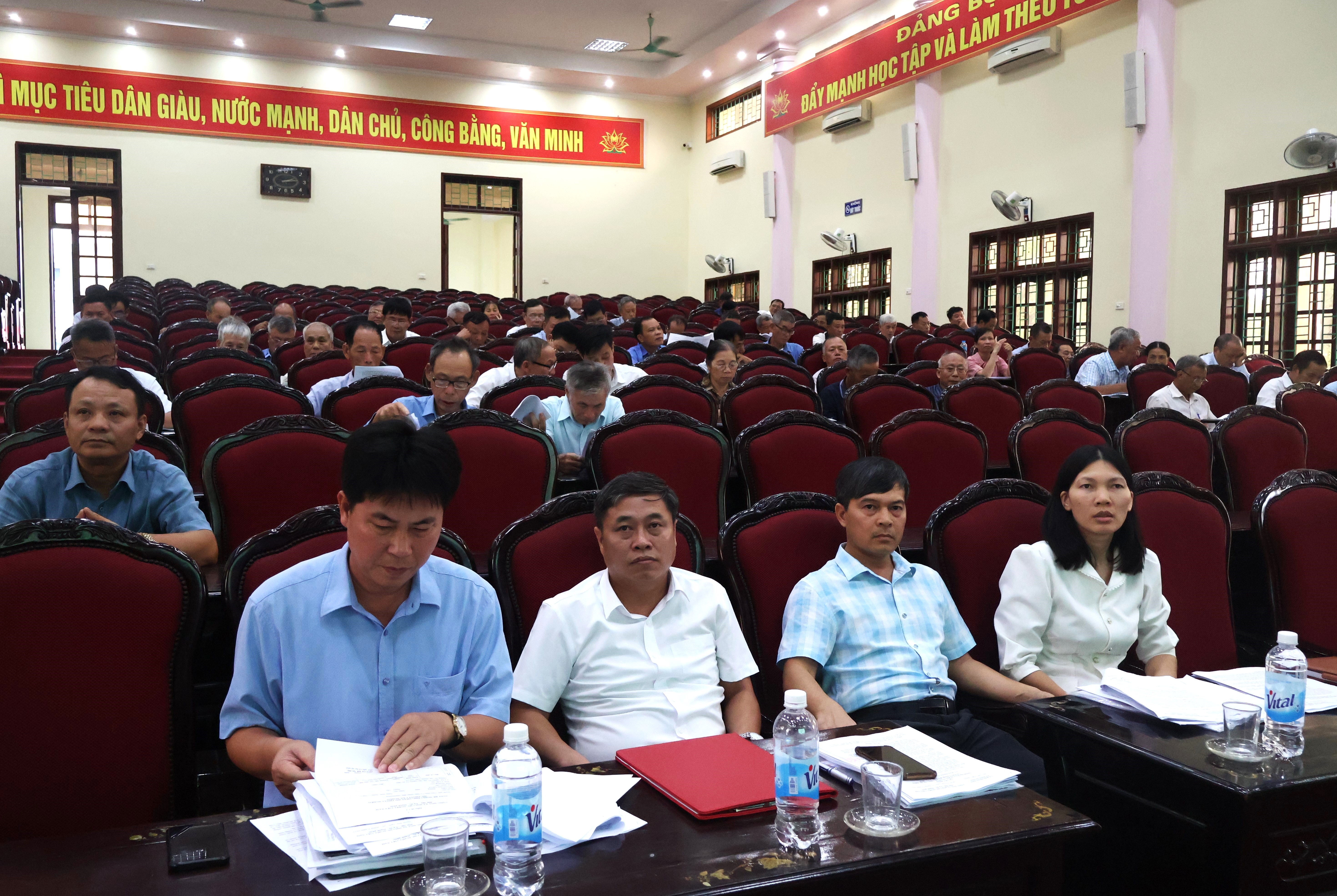 Xã Kiến Xương: Triển khai kế hoạch, tập huấn công tác rà soát hộ nghèo, hộ cận nghèo năm 2025