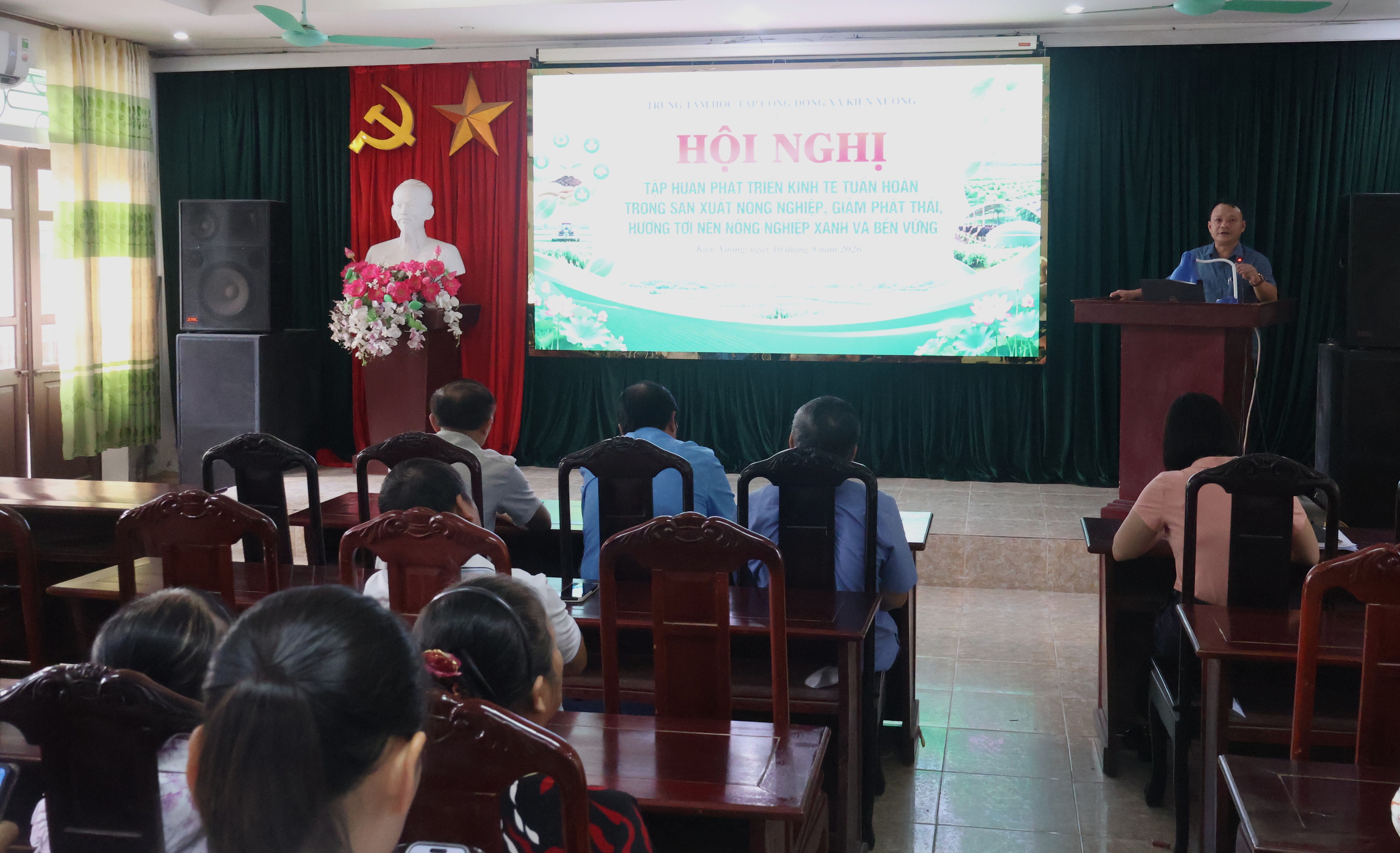 Hội nghị tập huấn phát triển kinh tế tuần hoàn trong sản xuất nông nghiệp, giảm phát thải, hướng tới nền nông nghiệp xanh và bền vững
