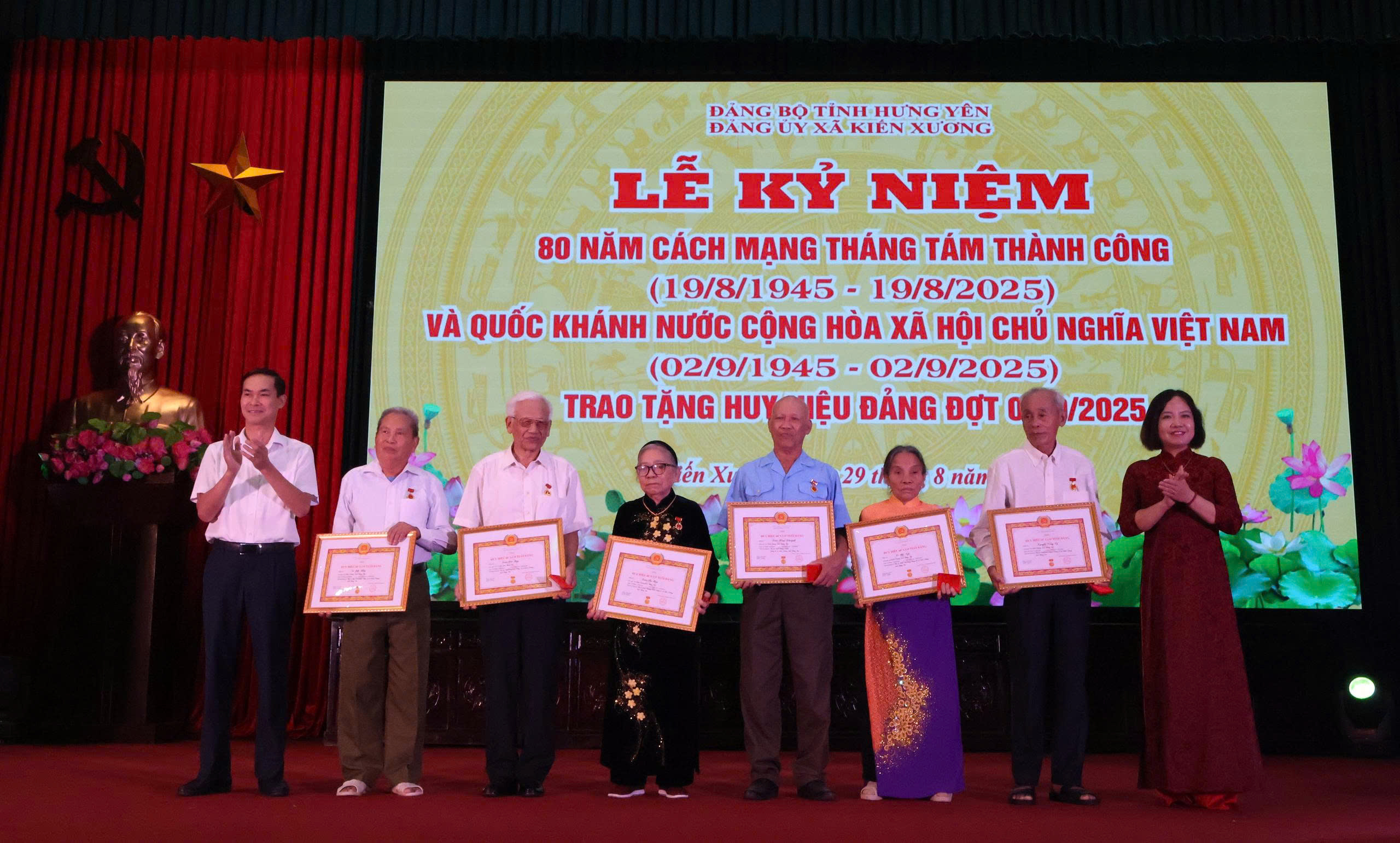 Xã Kiến Xương kỷ niệm 80 năm Cách mạng Tháng Tám thành công và Quốc khánh 02/9