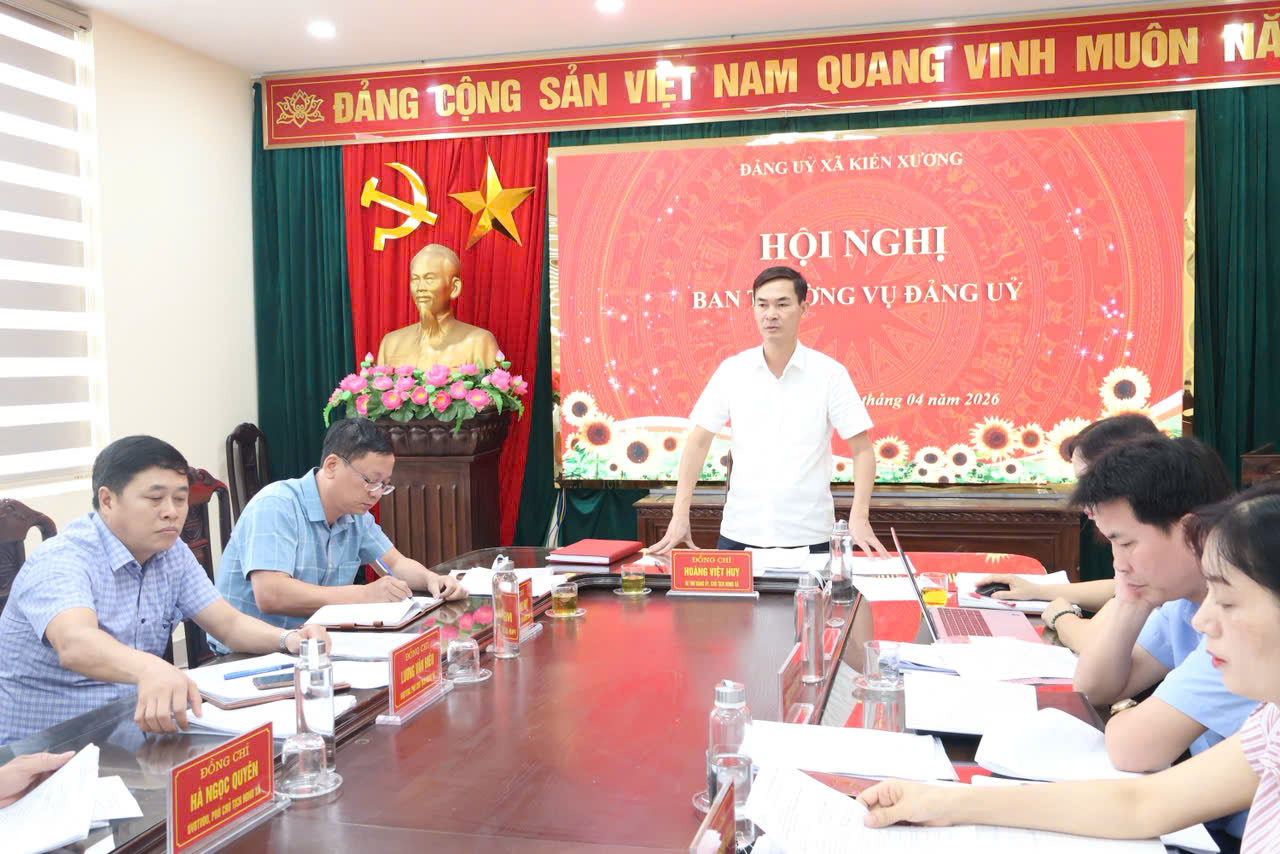 Hội nghị Ban Thường vụ Đảng uỷ xã Kiến Xương